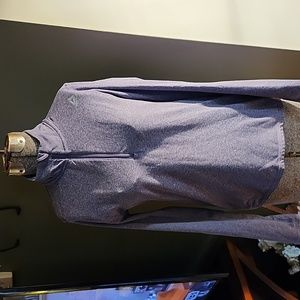 Woman's Reebok Small Light Purple 1/4 zip long sleeved jacket